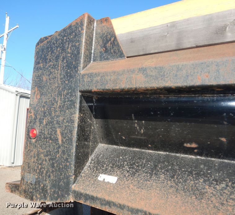 image for item DK7620 2011 Ford F750 Super Duty  dump truck