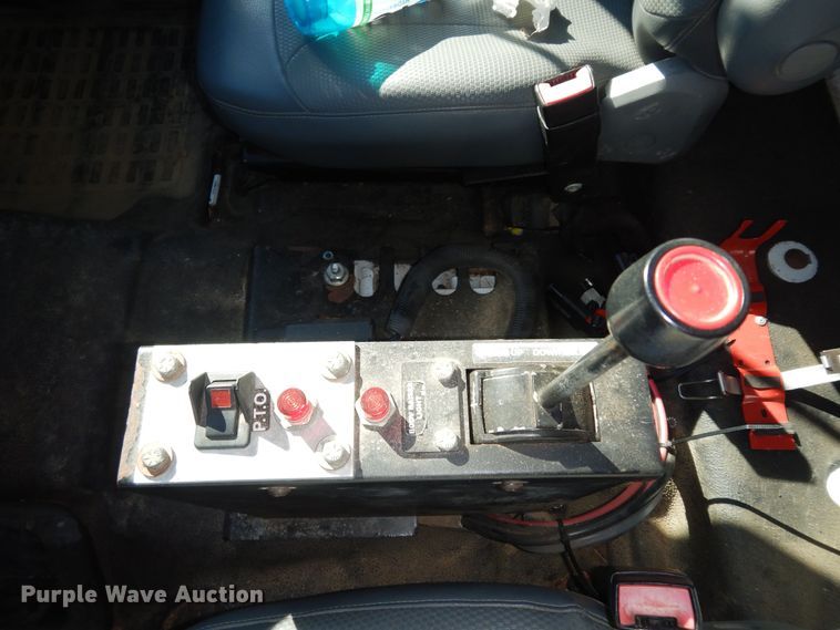 image for item DK7620 2011 Ford F750 Super Duty  dump truck