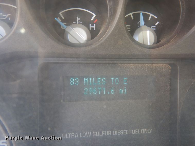 image for item DK7620 2011 Ford F750 Super Duty  dump truck