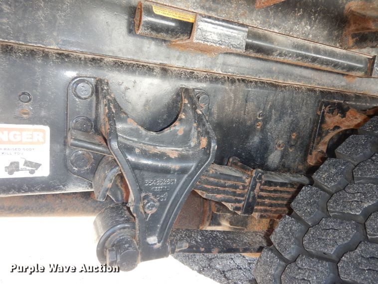 image for item DK7620 2011 Ford F750 Super Duty  dump truck