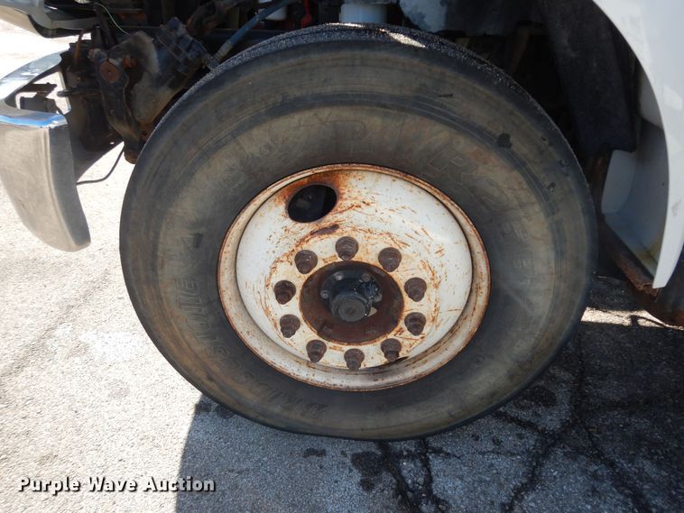 image for item DK7620 2011 Ford F750 Super Duty  dump truck