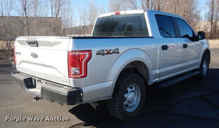 image for item DK7621 2016 Ford F150 XLT  SuperCrew pickup truck