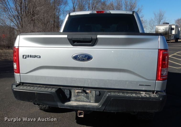 image for item DK7621 2016 Ford F150 XLT  SuperCrew pickup truck