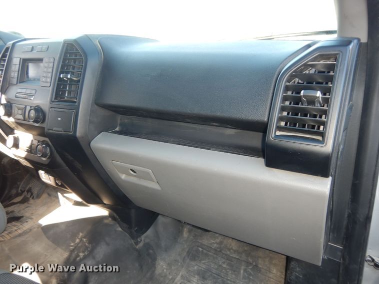 image for item DK7621 2016 Ford F150 XLT  SuperCrew pickup truck