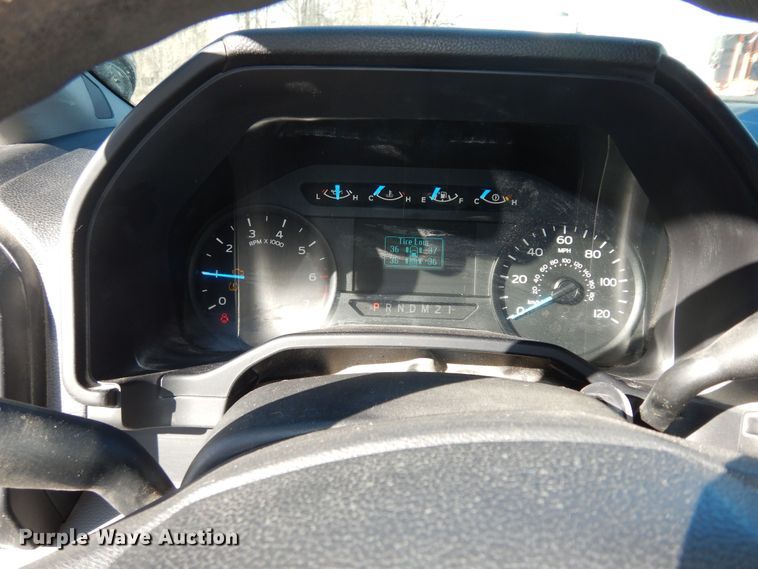 image for item DK7621 2016 Ford F150 XLT  SuperCrew pickup truck