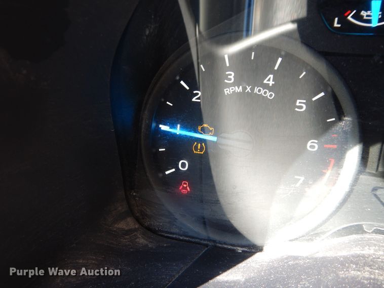 image for item DK7621 2016 Ford F150 XLT  SuperCrew pickup truck