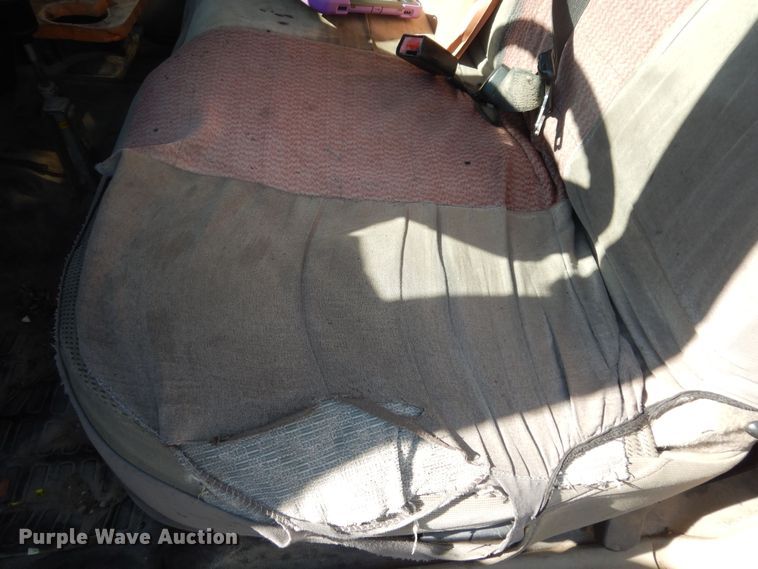 image for item DK7624 2009 Ford F350 Super Duty XL  dump bed pickup truck