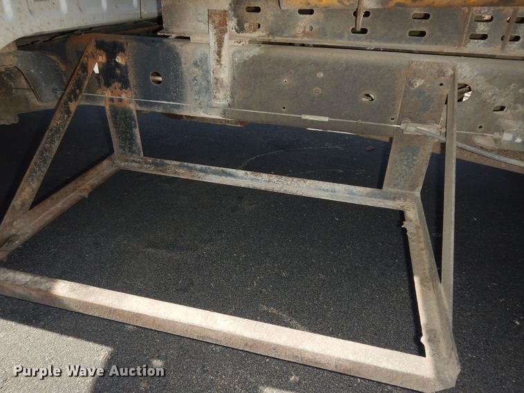 image for item DK7624 2009 Ford F350 Super Duty XL  dump bed pickup truck