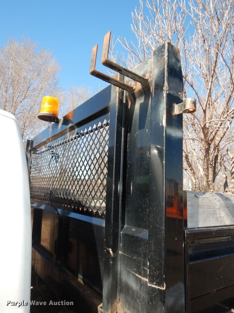 image for item DK7624 2009 Ford F350 Super Duty XL  dump bed pickup truck