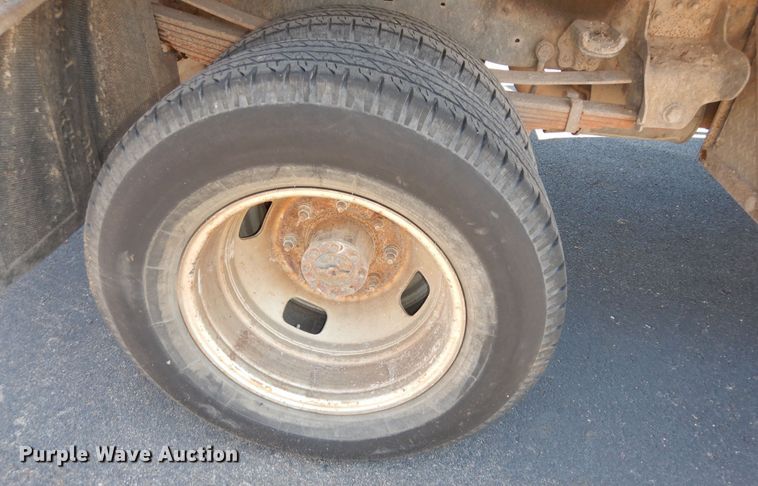 image for item DK7624 2009 Ford F350 Super Duty XL  dump bed pickup truck