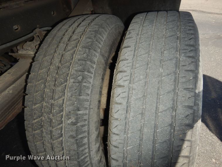 image for item DK7624 2009 Ford F350 Super Duty XL  dump bed pickup truck