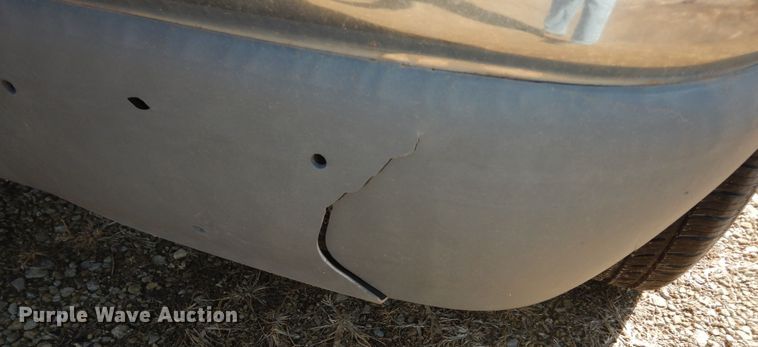 image for item DK7675 2000 Ford E150 XL  van