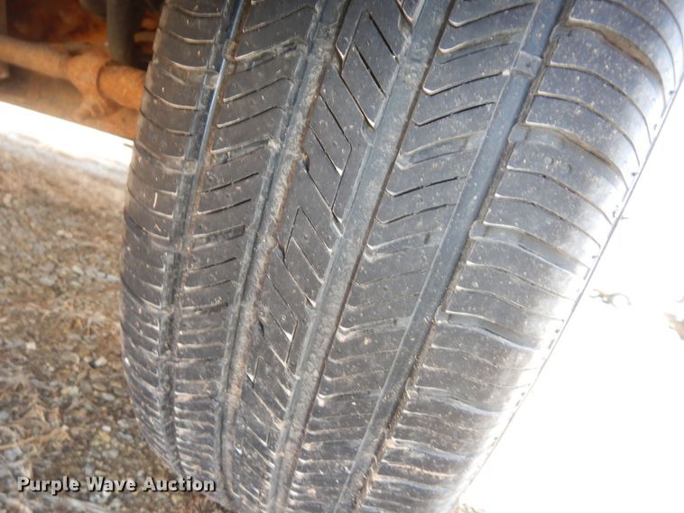 image for item DK7675 2000 Ford E150 XL  van