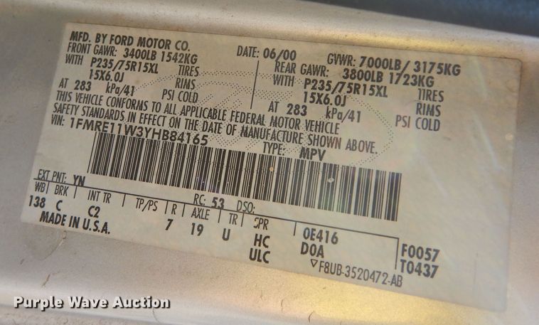 image for item DK7675 2000 Ford E150 XL  van