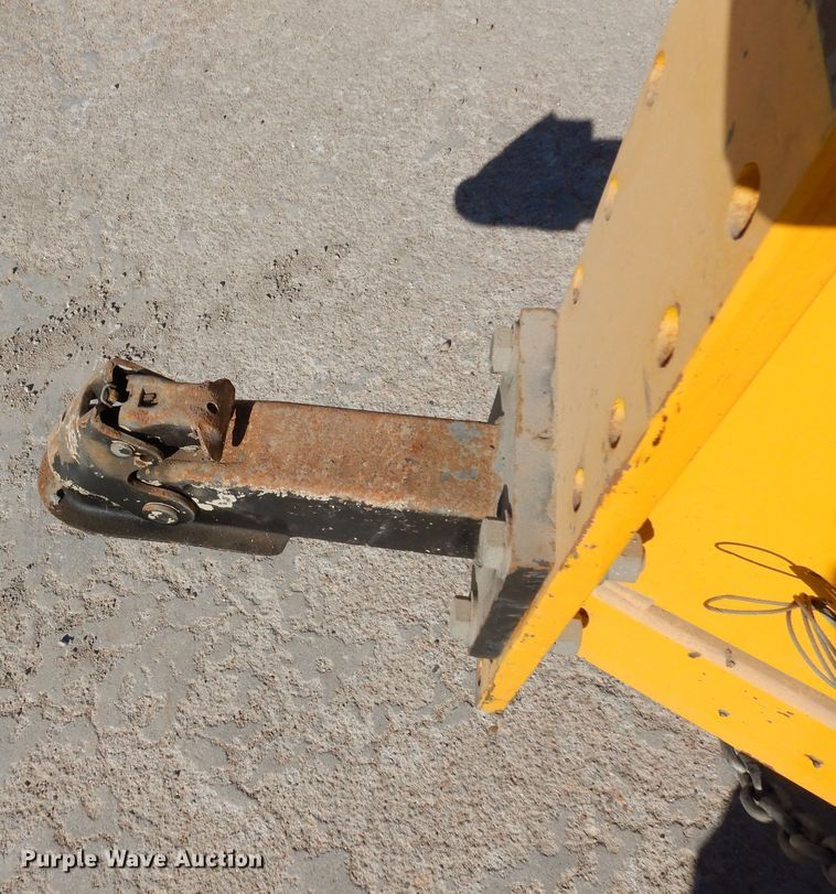 image for item DN6275 1989 Cimline 100  melter applicator