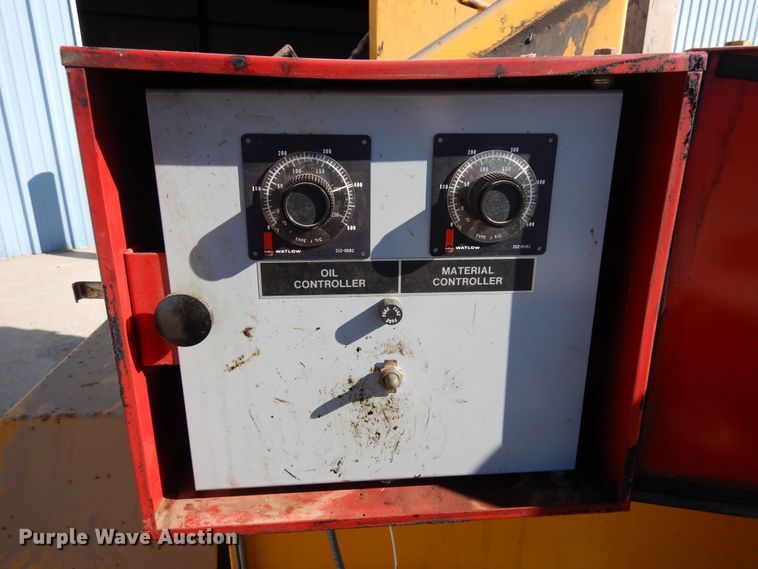 image for item DN6275 1989 Cimline 100  melter applicator