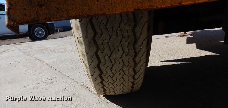 image for item DN6275 1989 Cimline 100  melter applicator