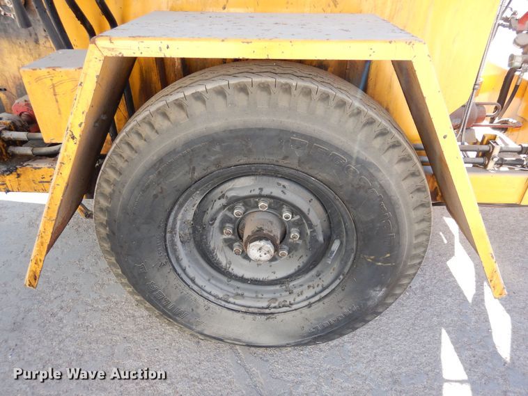 image for item DN6275 1989 Cimline 100  melter applicator