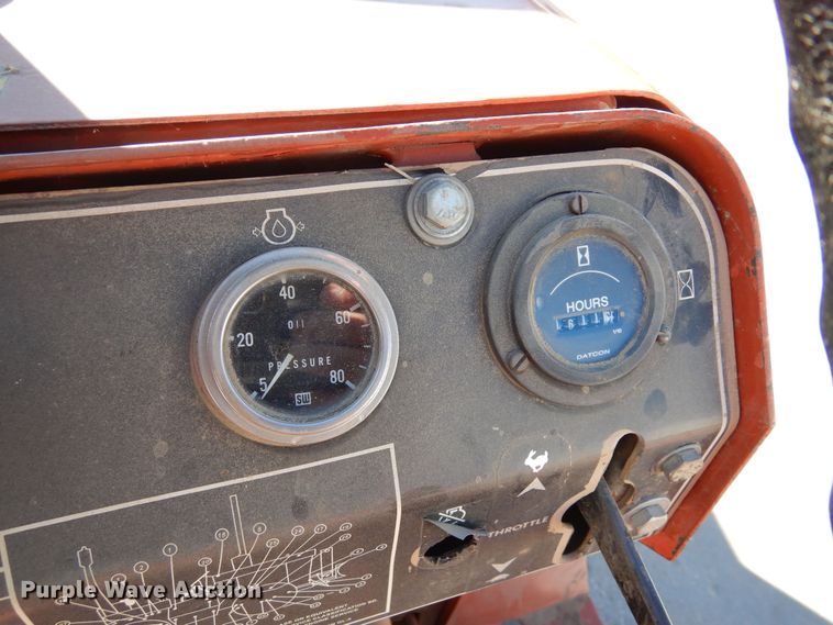 image for item DN6276 2000 Ditch Witch R40  trencher