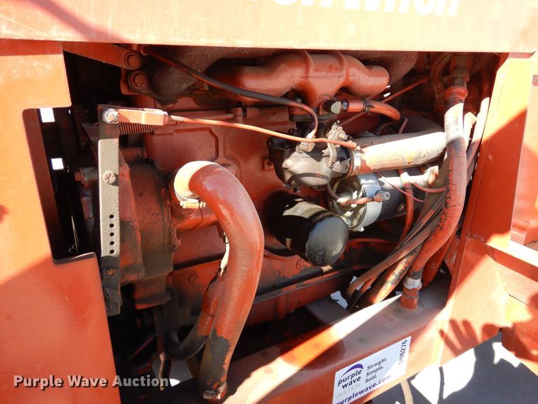 image for item DN6276 2000 Ditch Witch R40  trencher