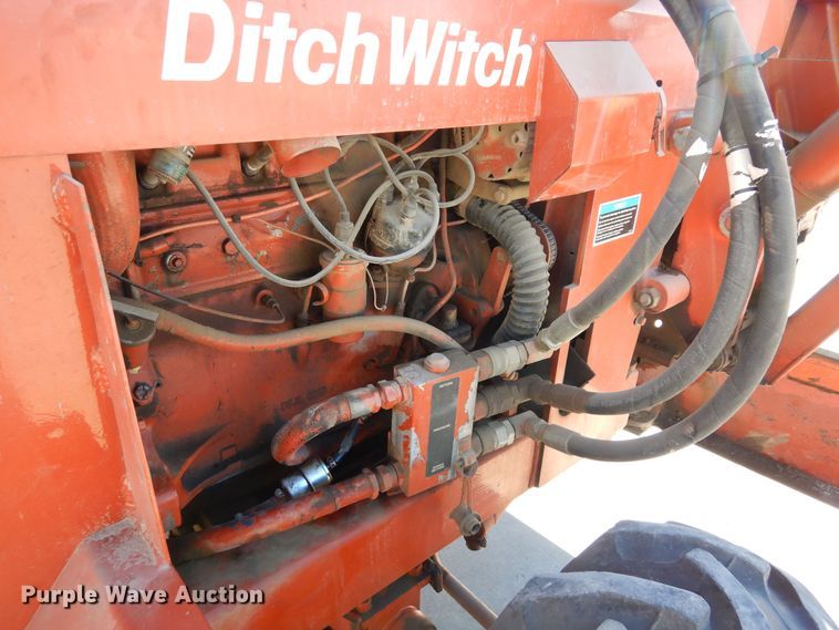 image for item DN6276 2000 Ditch Witch R40  trencher