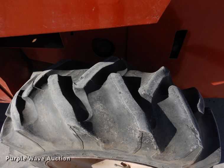 image for item DN6276 2000 Ditch Witch R40  trencher