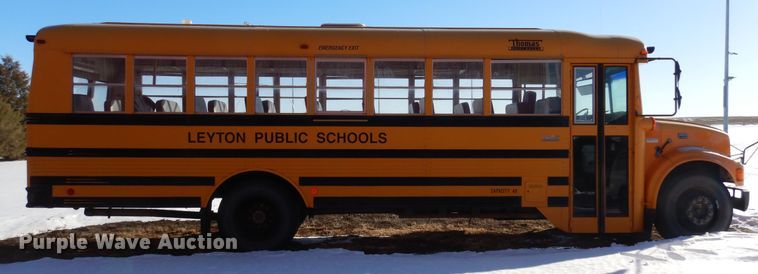 image for item DN6291 1997 International 3800  school bus