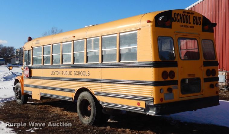 image for item DN6291 1997 International 3800  school bus