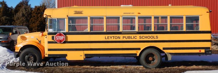 image for item DN6291 1997 International 3800  school bus