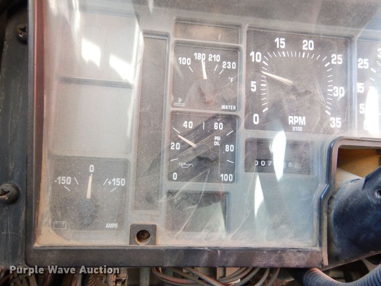 image for item DN6291 1997 International 3800  school bus