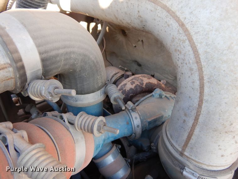 image for item DN6291 1997 International 3800  school bus