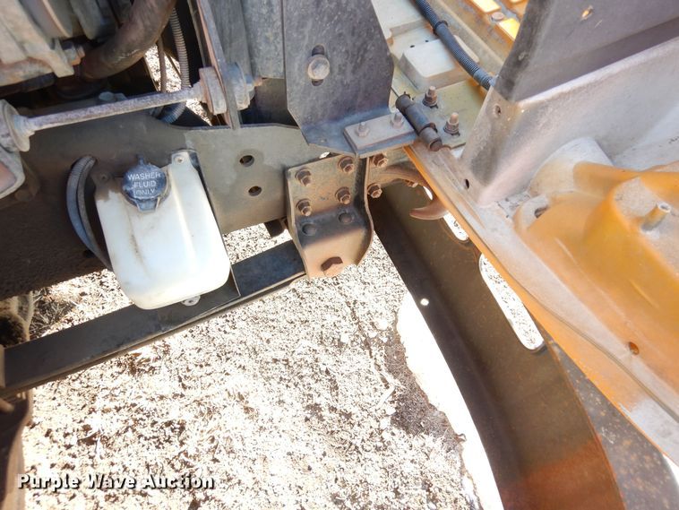 image for item DN6291 1997 International 3800  school bus