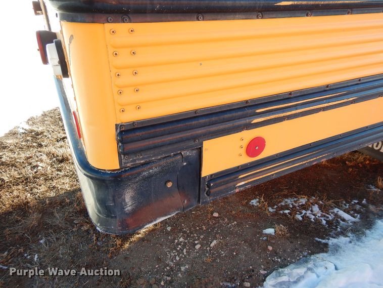 image for item DN6291 1997 International 3800  school bus
