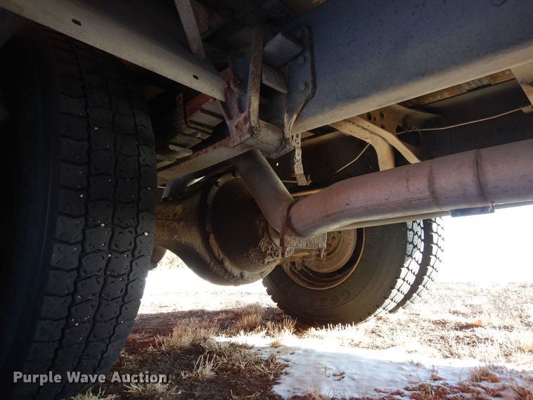 image for item DN6291 1997 International 3800  school bus