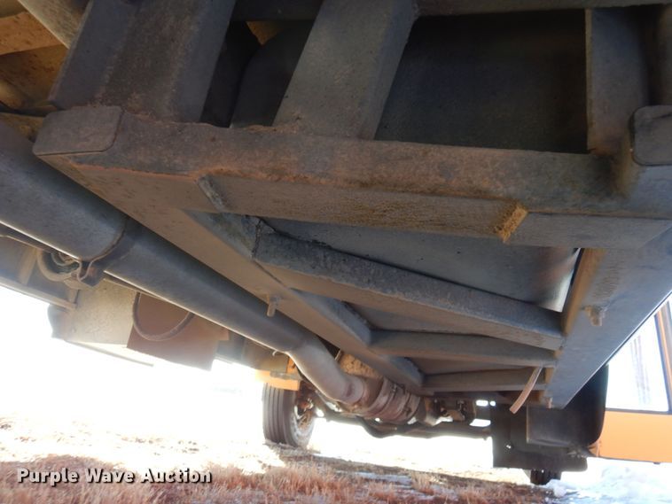 image for item DN6291 1997 International 3800  school bus