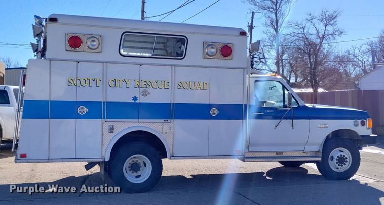image for item DN6300 1989 Ford F450 Super Duty  rescue vehicle