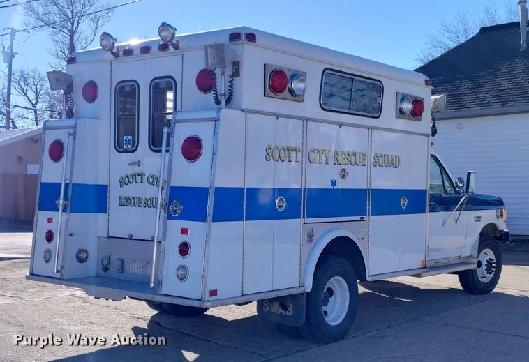image for item DN6300 1989 Ford F450 Super Duty  rescue vehicle