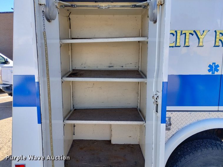 image for item DN6300 1989 Ford F450 Super Duty  rescue vehicle