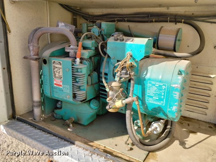 image for item DN6300 1989 Ford F450 Super Duty  rescue vehicle