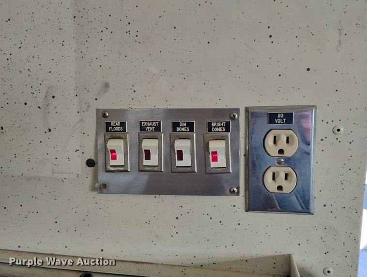 image for item DN6300 1989 Ford F450 Super Duty  rescue vehicle