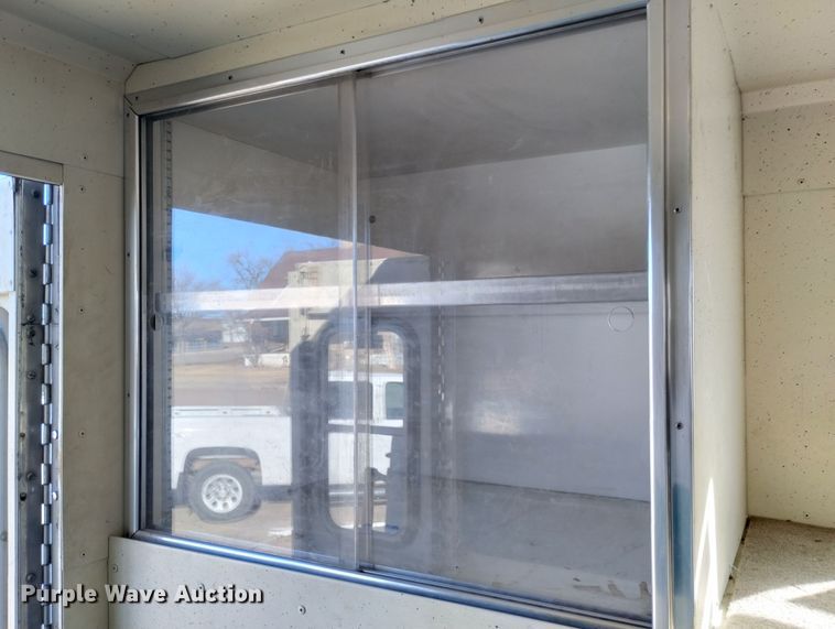 image for item DN6300 1989 Ford F450 Super Duty  rescue vehicle