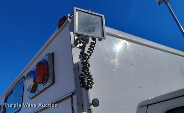 image for item DN6300 1989 Ford F450 Super Duty  rescue vehicle