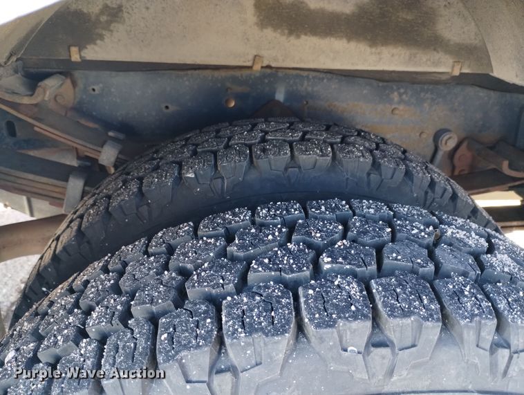 image for item DN6300 1989 Ford F450 Super Duty  rescue vehicle