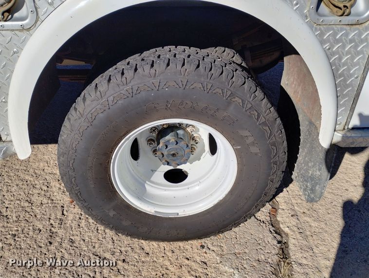 image for item DN6300 1989 Ford F450 Super Duty  rescue vehicle