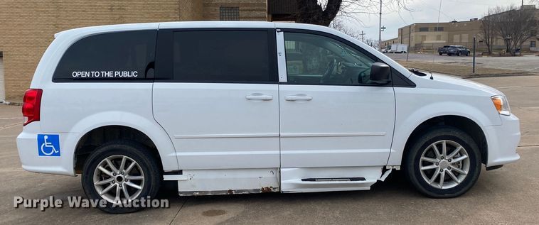 image for item DN8209 2015 Dodge Grand Caravan  handicap accessible van