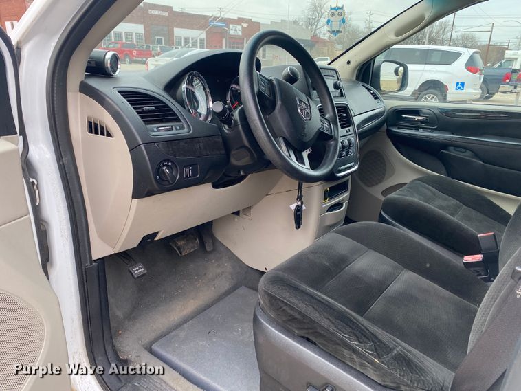 image for item DN8209 2015 Dodge Grand Caravan  handicap accessible van