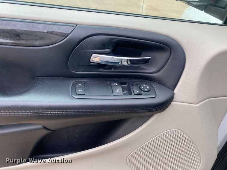 image for item DN8209 2015 Dodge Grand Caravan  handicap accessible van