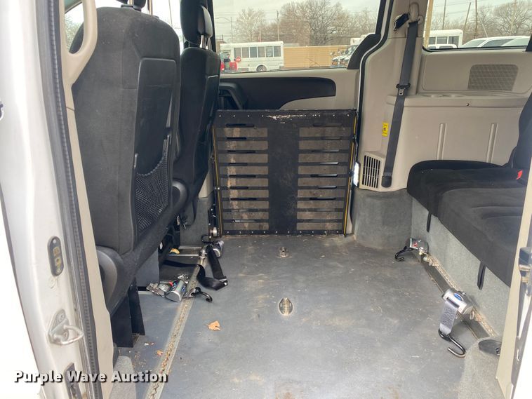 image for item DN8209 2015 Dodge Grand Caravan  handicap accessible van