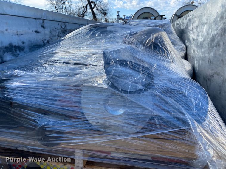 image for item DN8231 1995 Emergency One  pumper fire truck