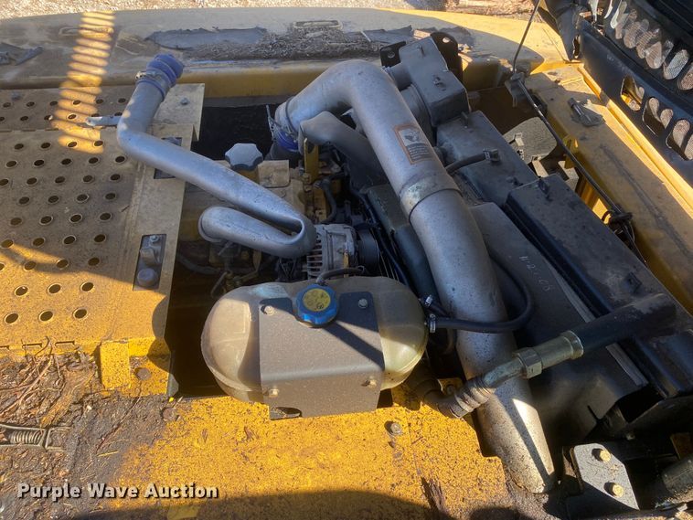 image for item DN8237 2008 John Deere 200DLC  excavator